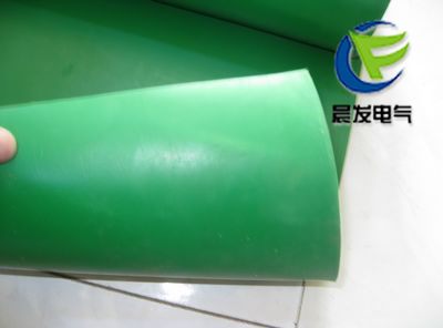 绿色绝缘地垫